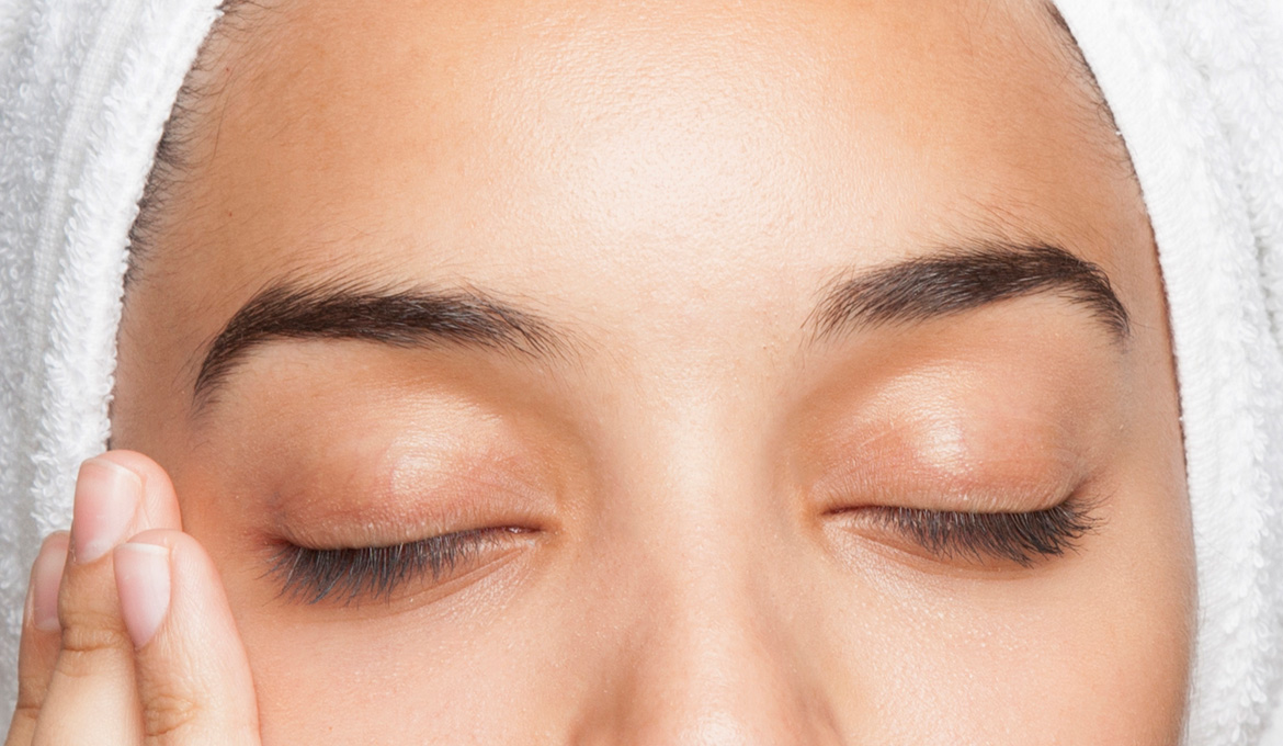 Upper Eyelides